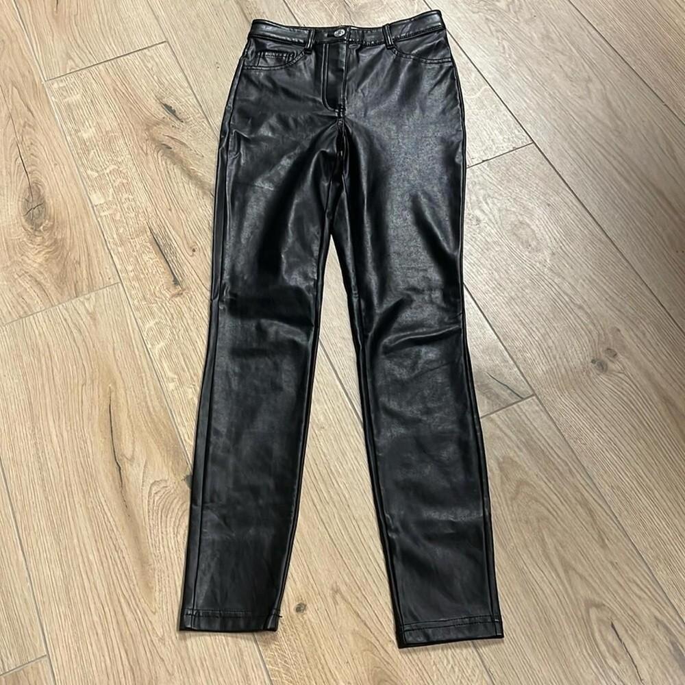 Aritzia Wilfred‎ black faux leather pants